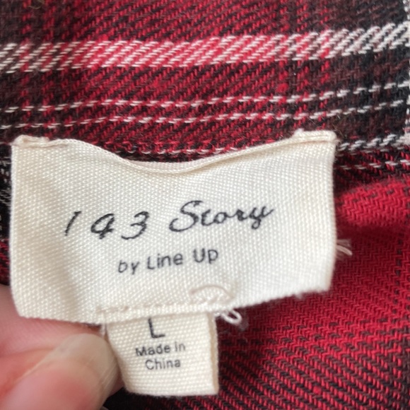 1.4.3 Story Oversized Red Plaid Distressed Button Up - Picture 7 of 9